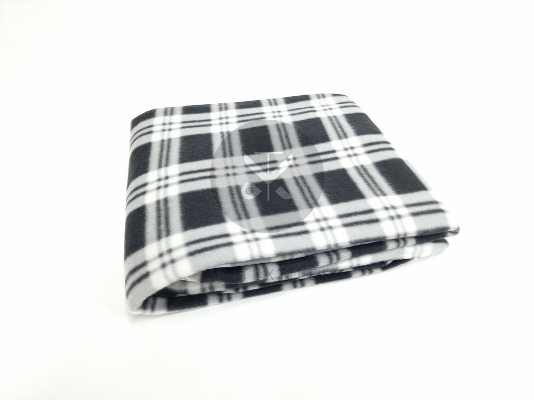 Tartan Polar Fleece Blanket - Black